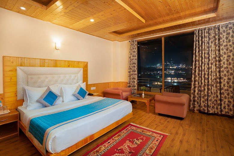 Luxury Stay